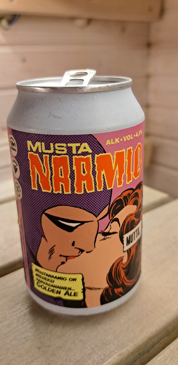 Mustanaamio, Finland
