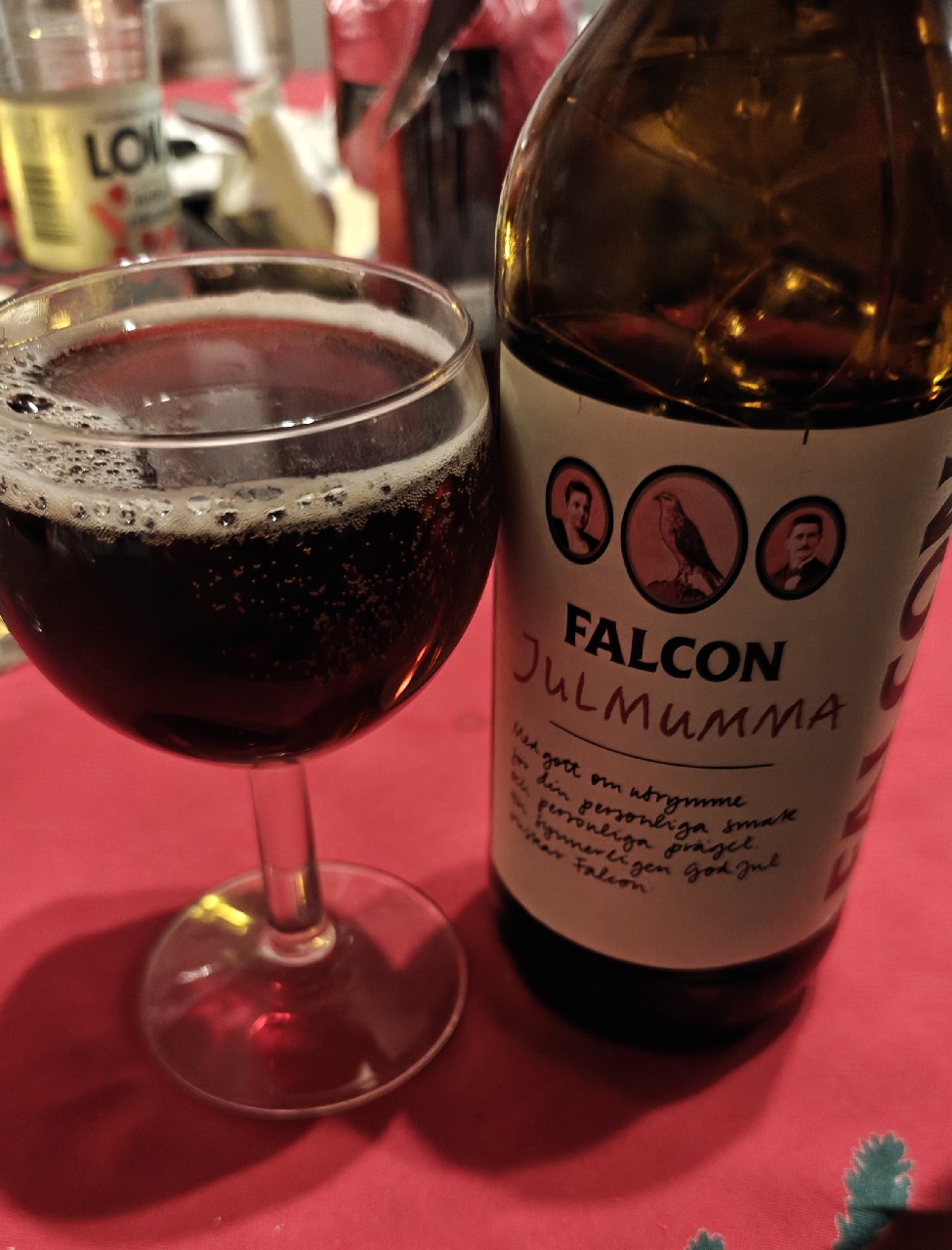 Falcons Julmumma, Carlsberg Sverige