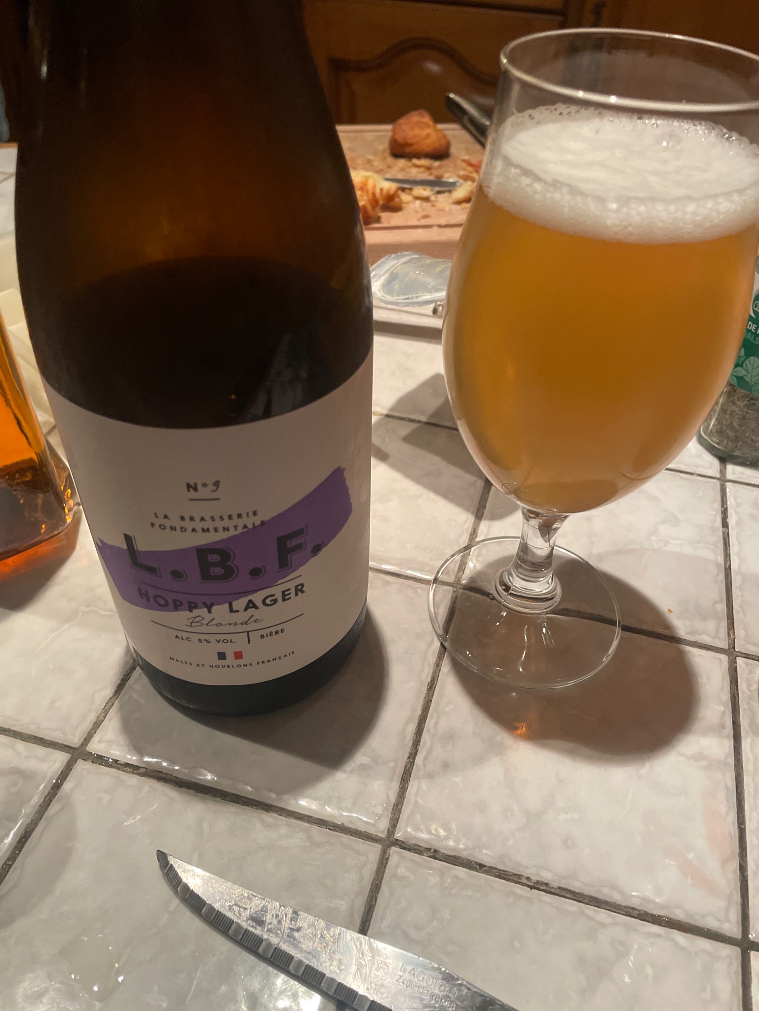 L.B.F. N°9 Hoppy Lager, La Brasserie Fondamentale (L.B.F.)