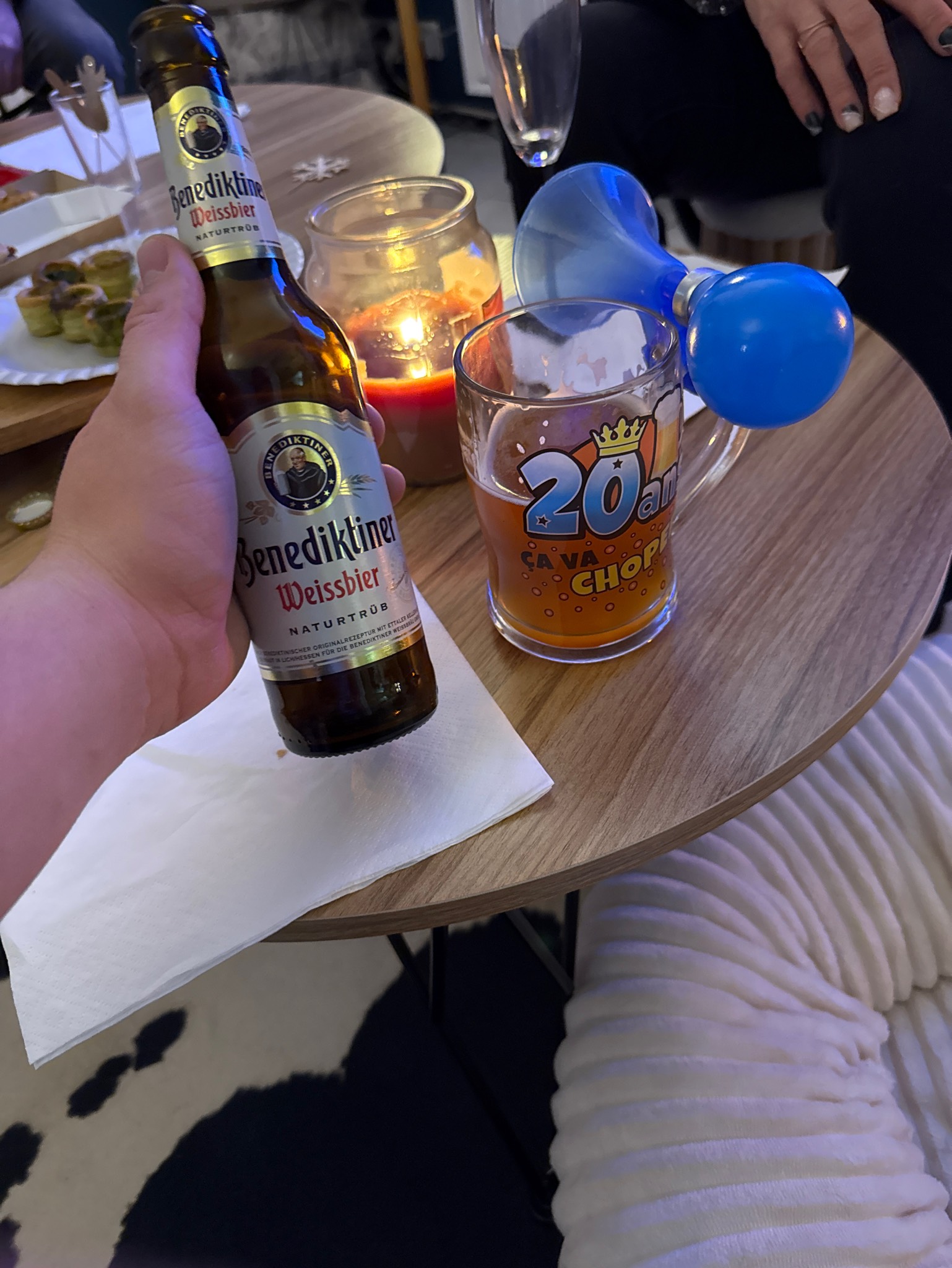 Benediktiner Weißbier Naturtrüb, Benediktiner Weißbräu GmbH