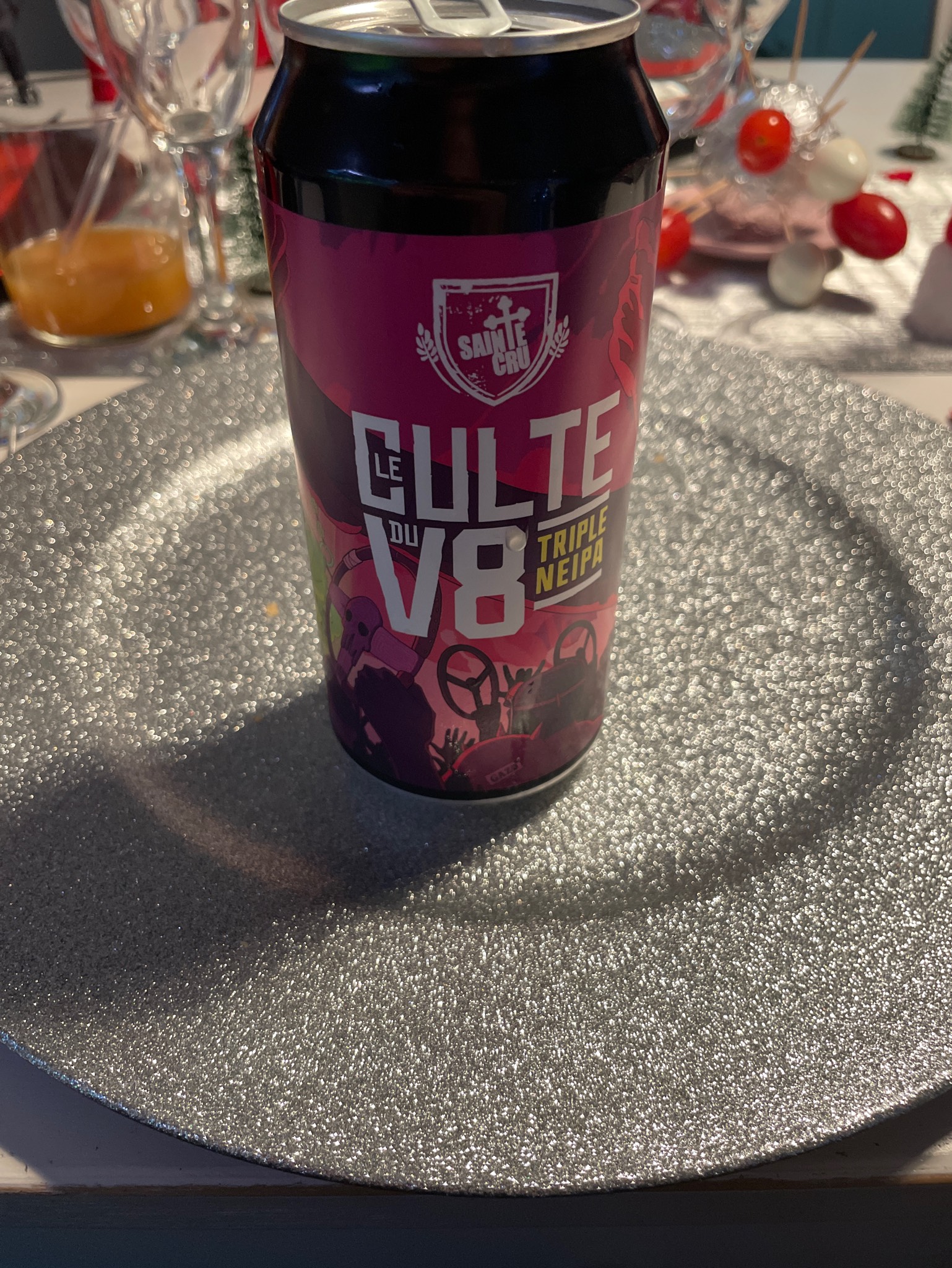 Le culte du V8, Brasserie Sainte Cru