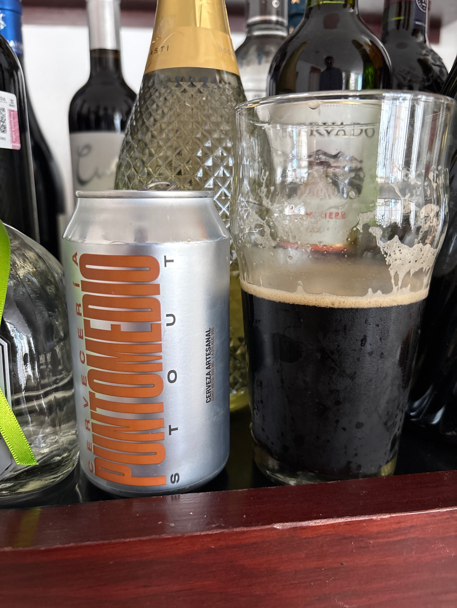 Punto medio Stout, Punto Medio