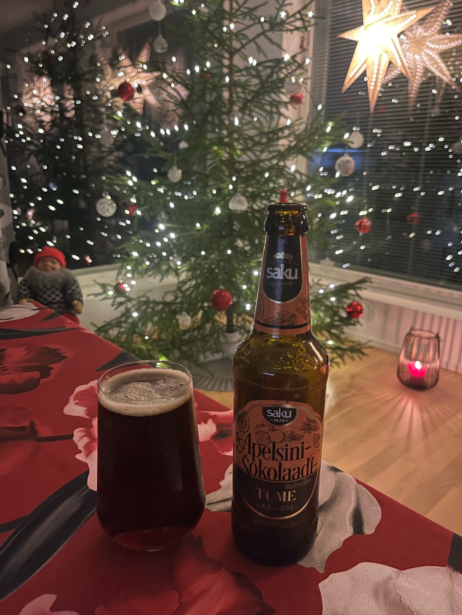 Apelsini-Šokolaadi Tume, Saku Õlletehas (Carlsberg)