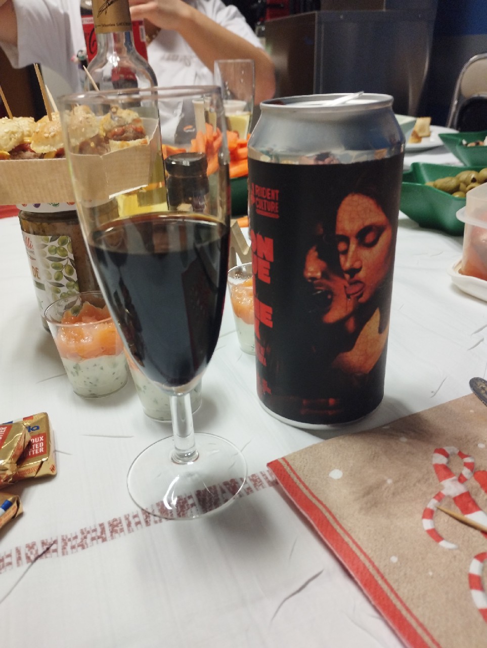 Tongue In Cheek, Portugal