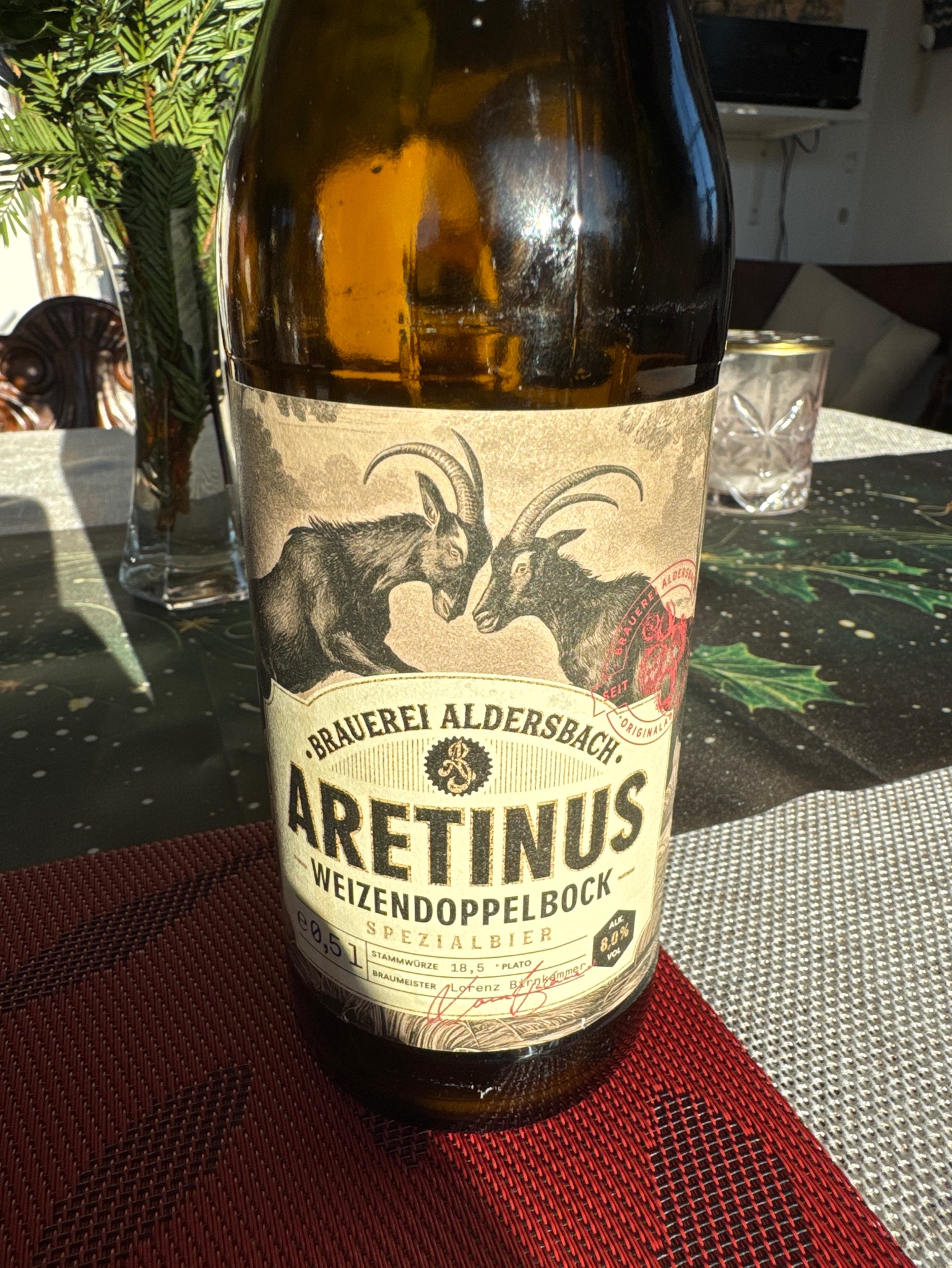 Aretinus Weizendoppelbock, Brauerei Aldersbacher