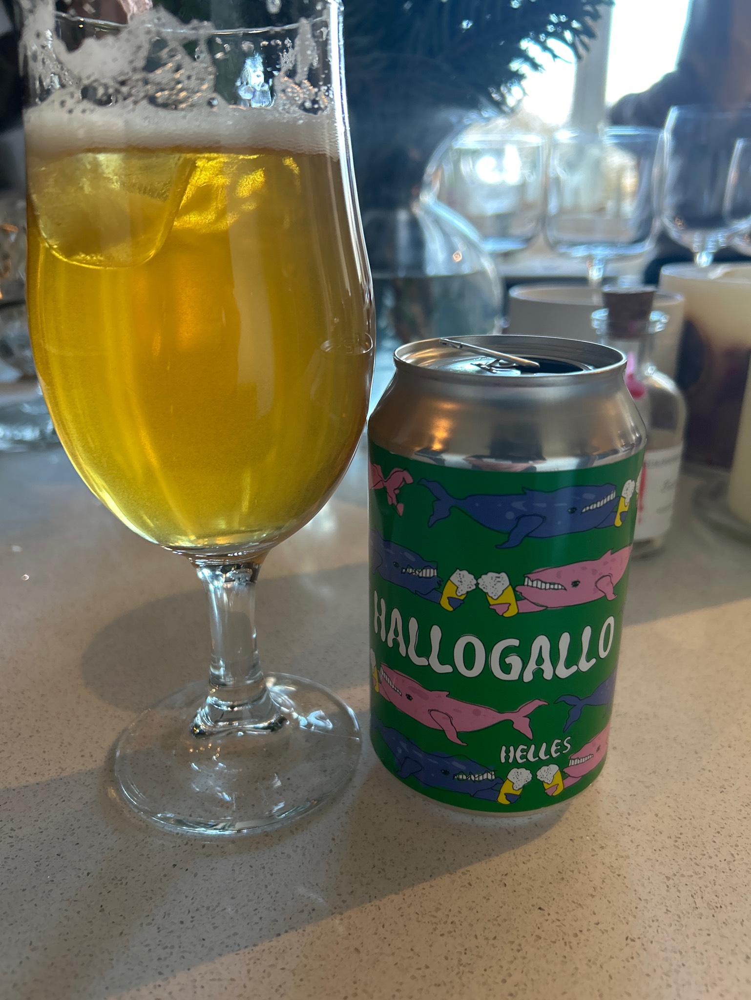 Hallogallo, Free Assembly
