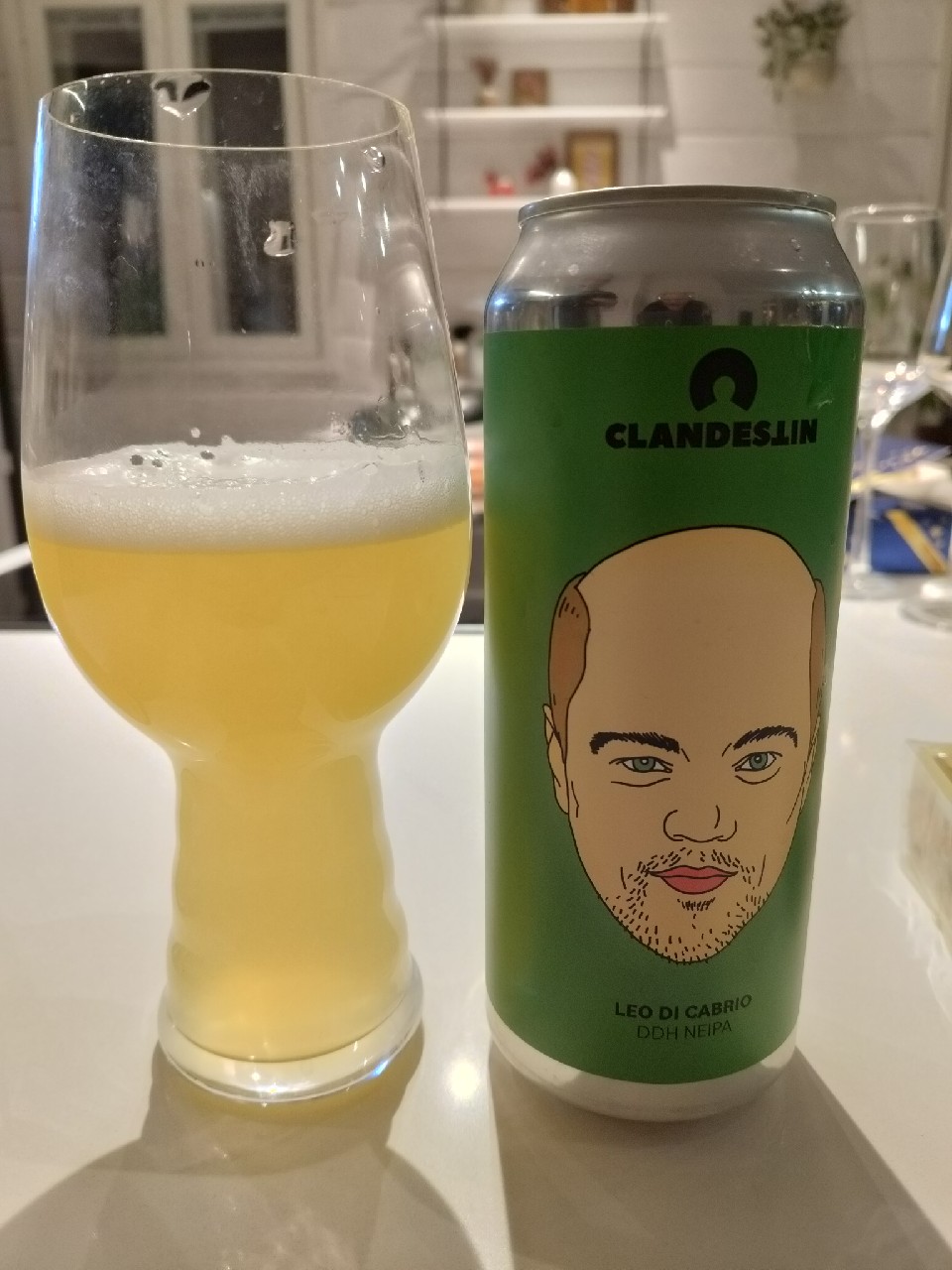 Leo Di Cabrio, Clandestin Beer