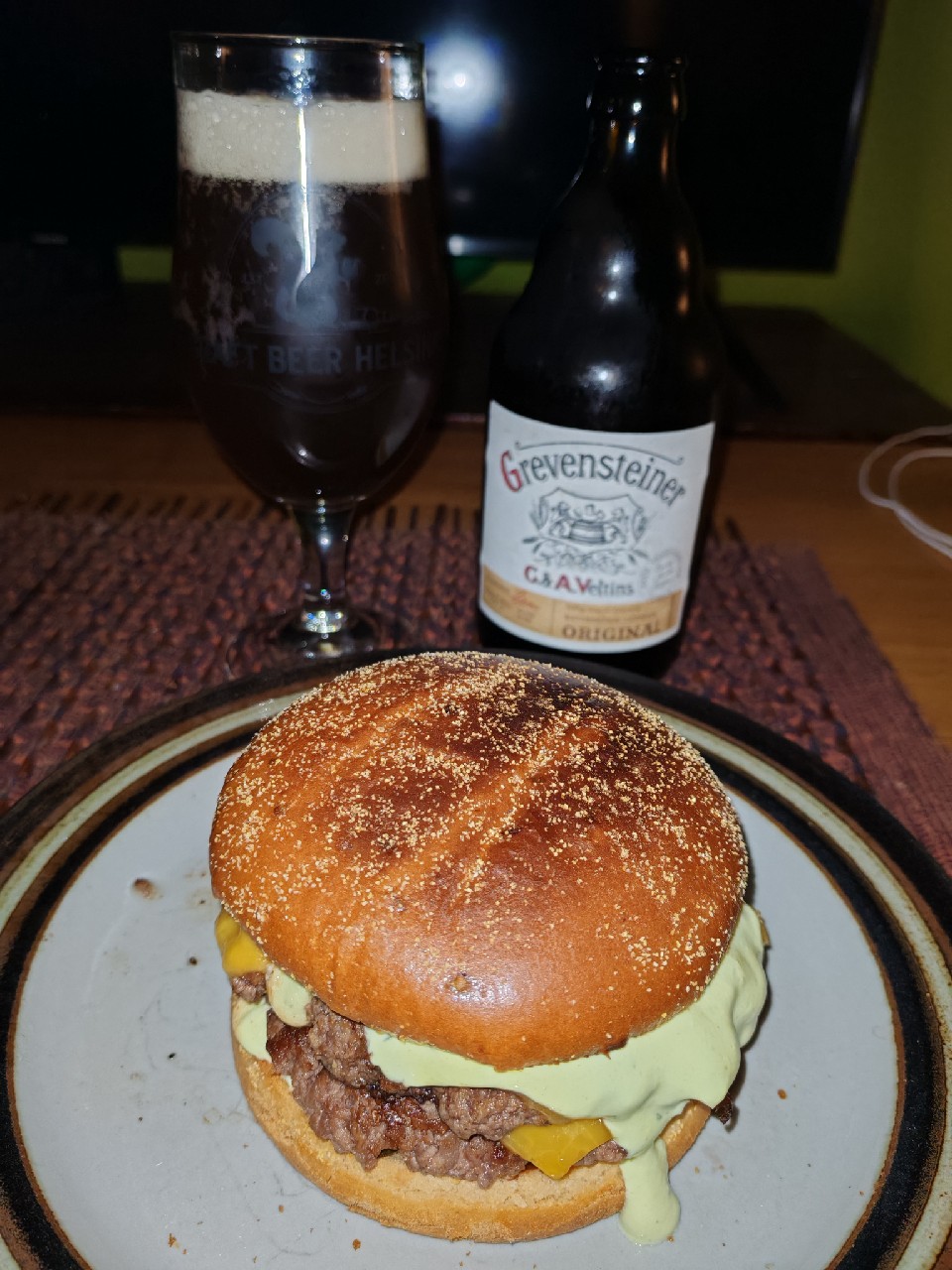 Grevensteiner Original Naturtrübes Landbier, Brauerei C.& A. Veltins