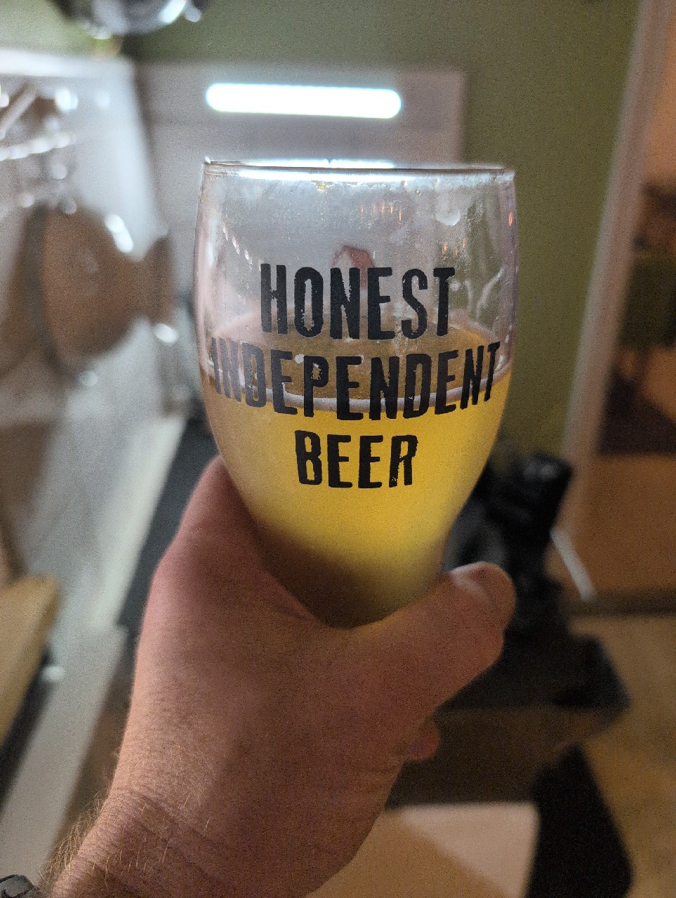 Knäckebrot pilsner, Bitburger Brauerei