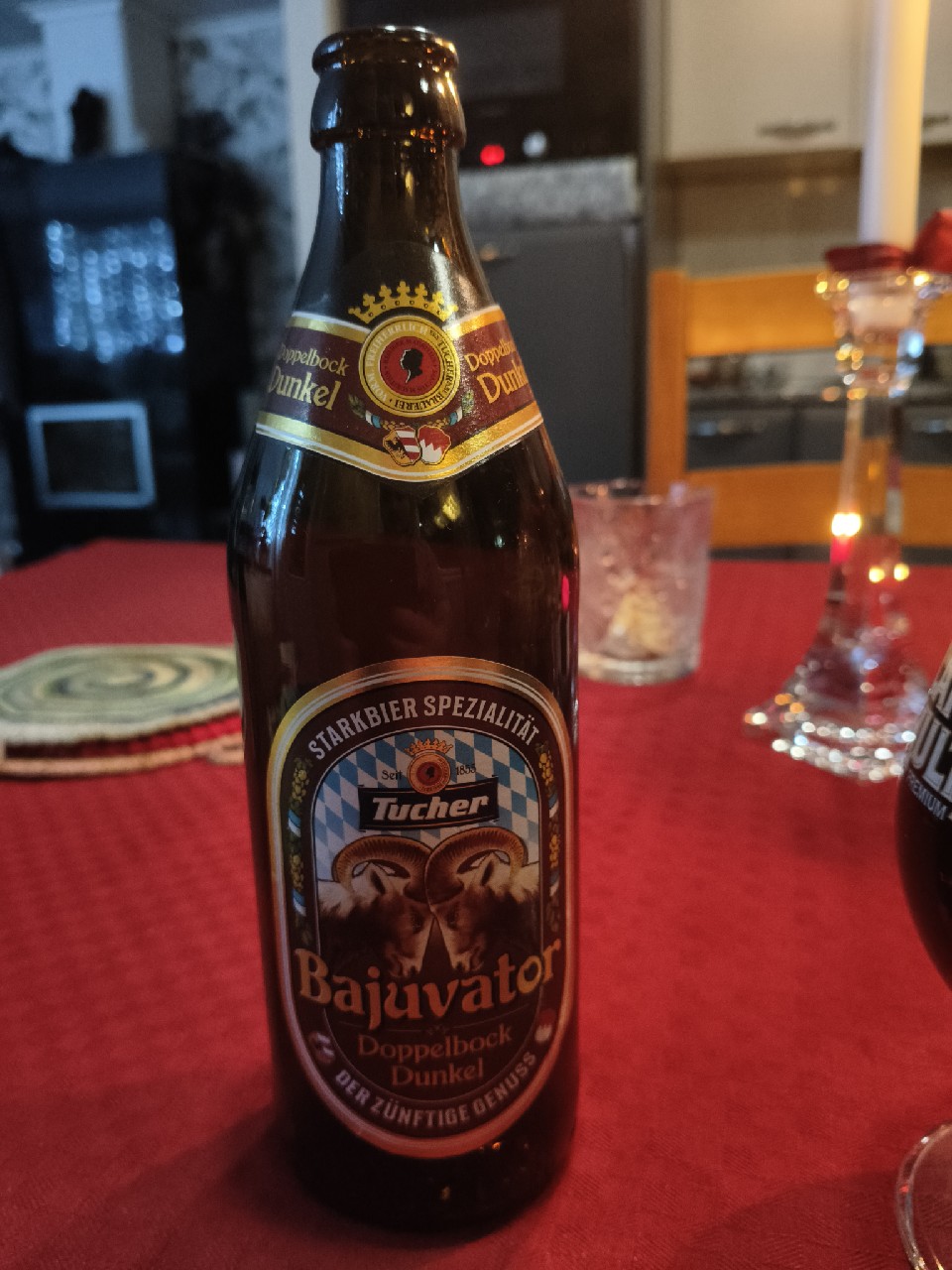 Bajuvator Doppelbock, Tucher Bräu