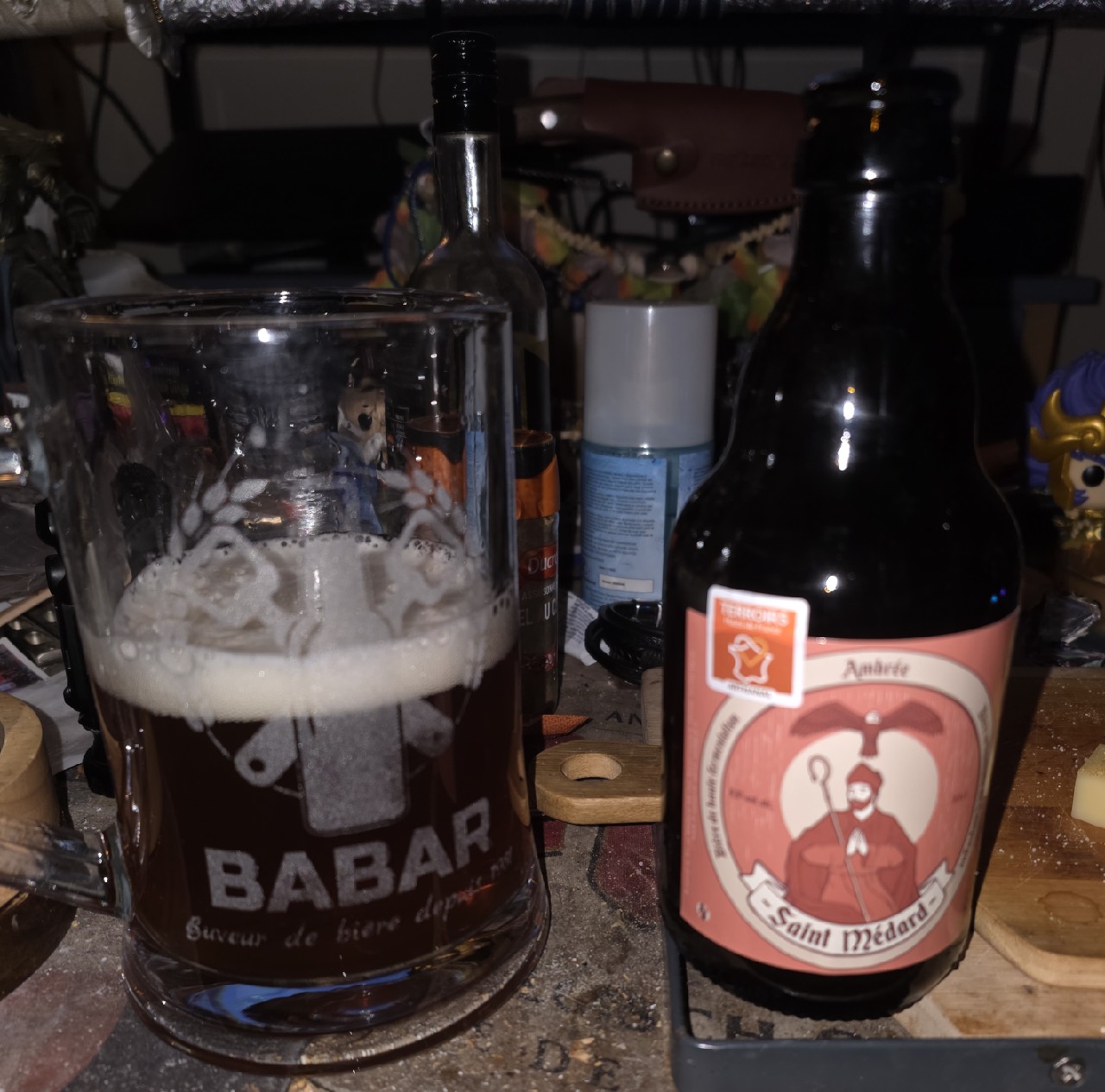 Saison St Médard Ambrée, Brasserie Au Baron