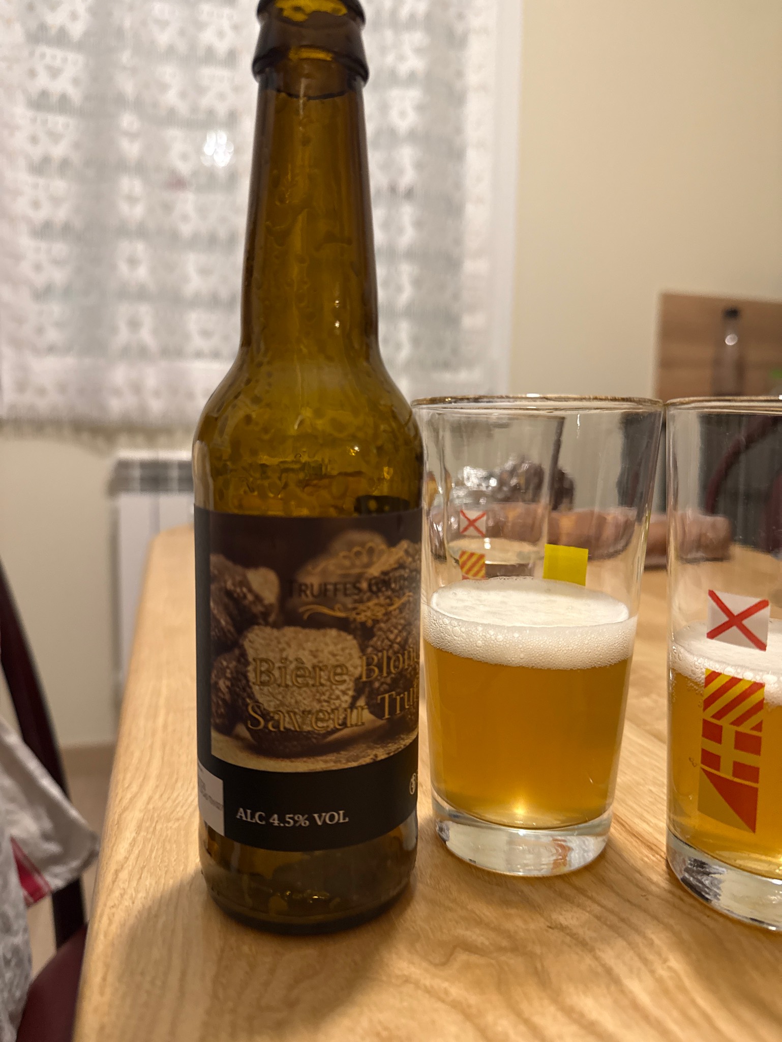 Blonde Truffes Gauthier, Italy