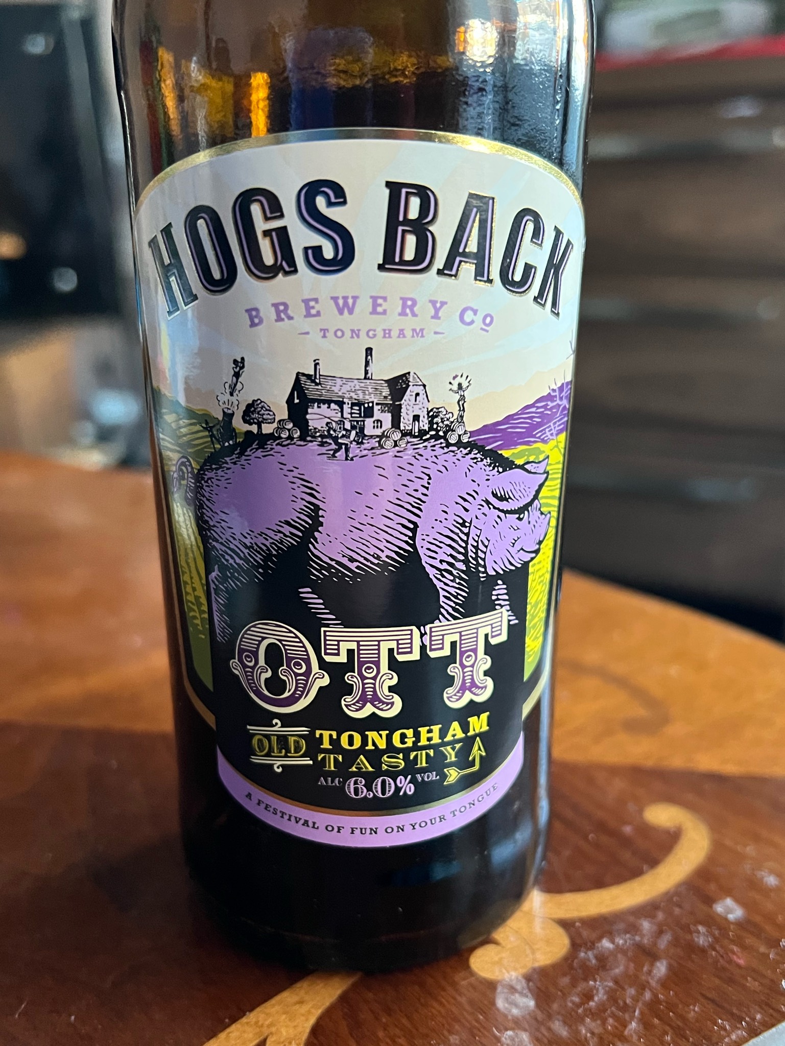 OTT (Old Tongham Tasty), Hogs Back Brewery