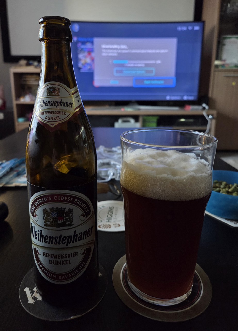 Weihenstephaner Hefeweissbier Dunkel, Bayerische Staatsbrauerei Weihenstephan
