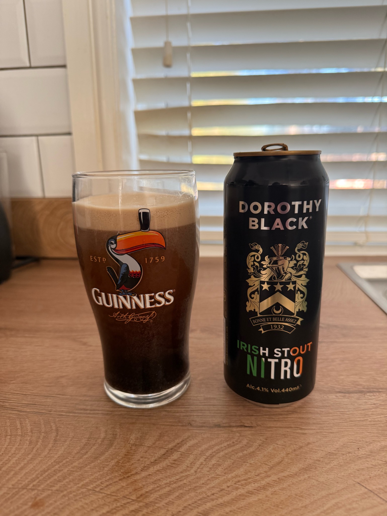Dorothy Black Irish Nitro Stout, Dundalk Bay Brewery