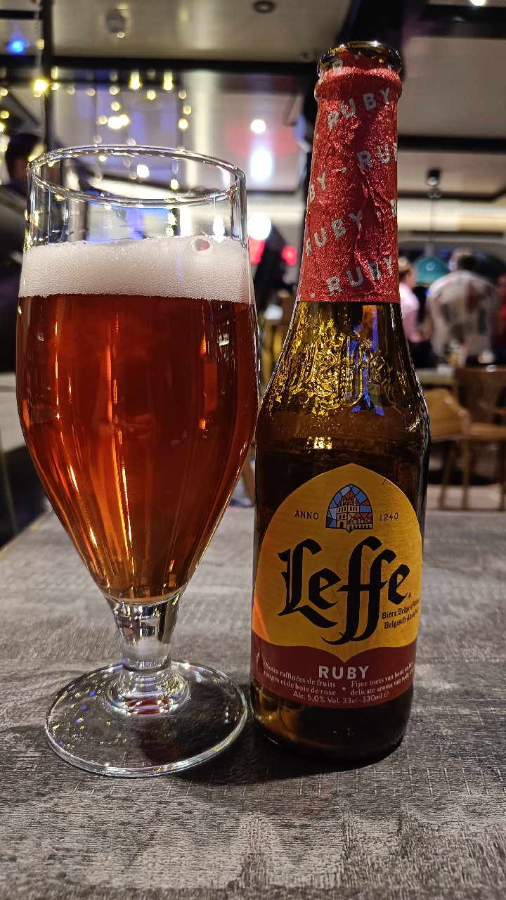 Leffe Ruby, Abbaye de Leffe (AB InBev)