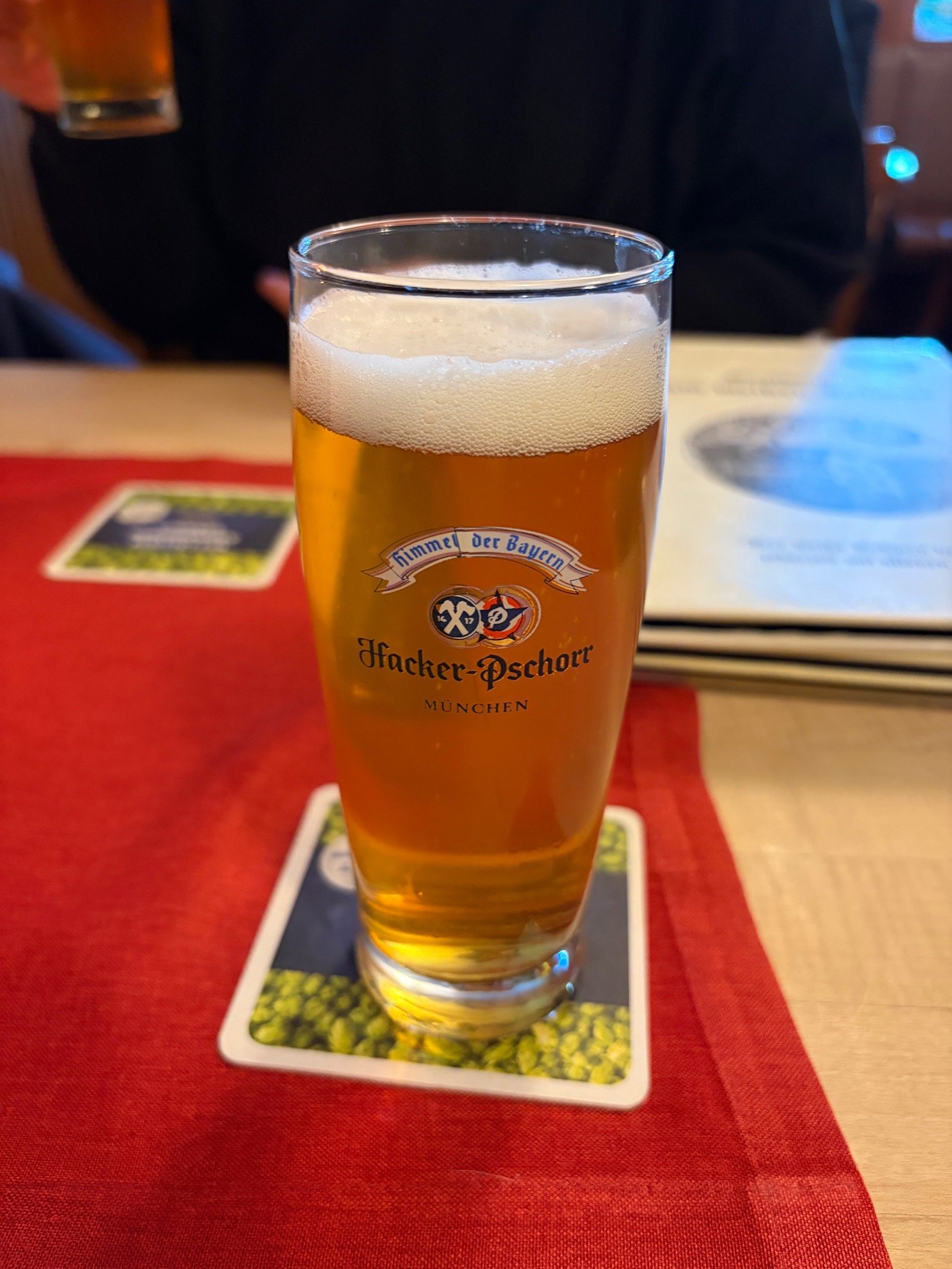 Hacker-Pschorr Kellerbier, Hacker-Pschorr