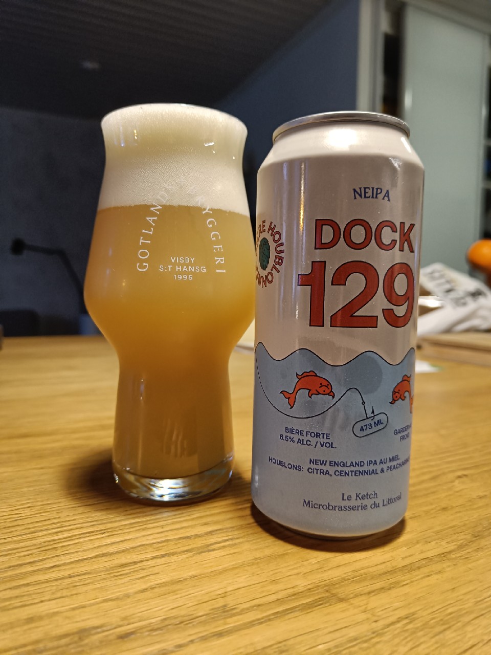 Dock 129, Le Ketch