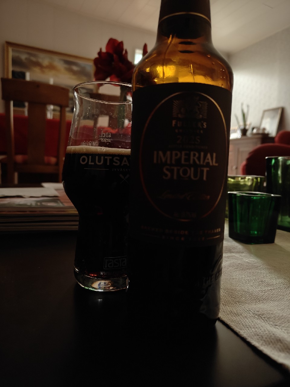 Imperial Stout, Fuller's Griffin Brewery (Asahi Breweries)
