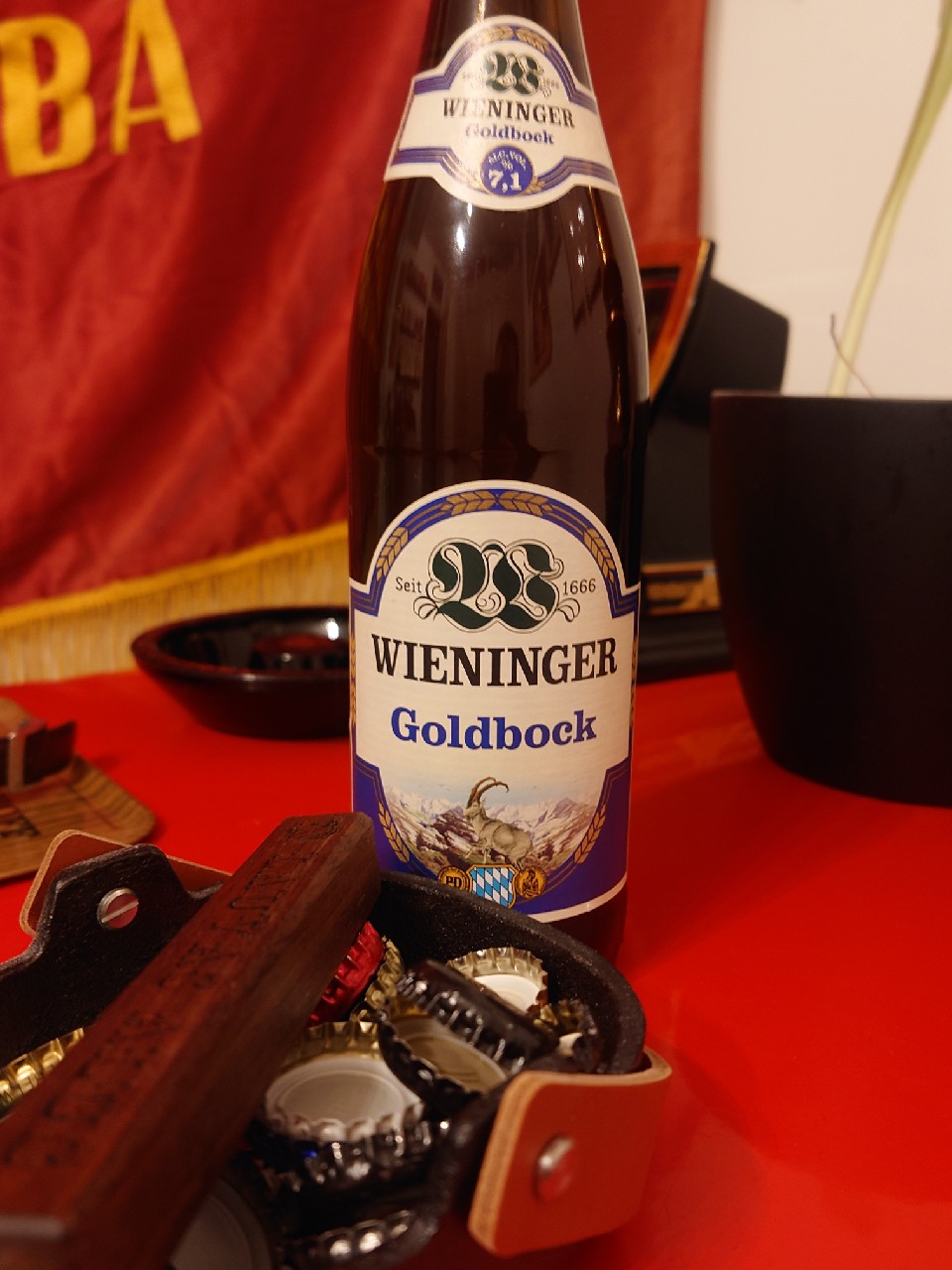 Wieninger Heller Bock / Goldbock, Privatbrauerei M.C. Wieninger