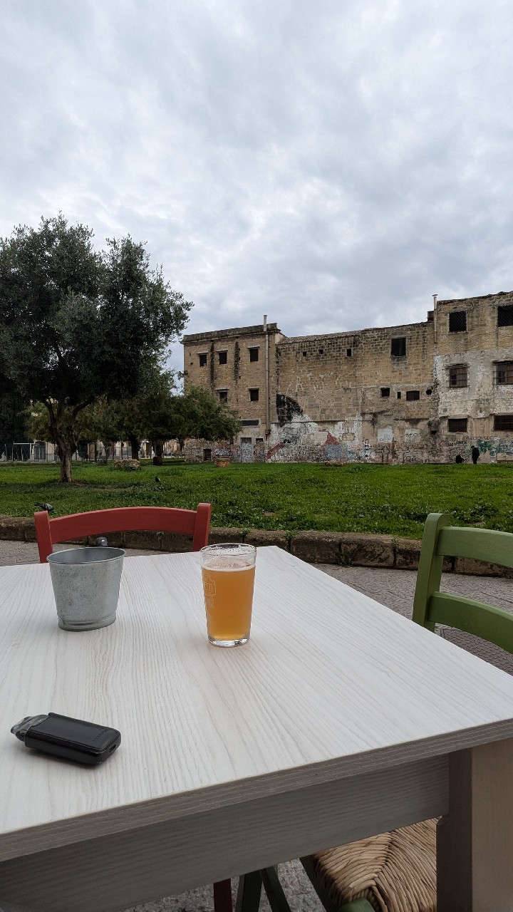 9 Luppoli American IPA, Italy