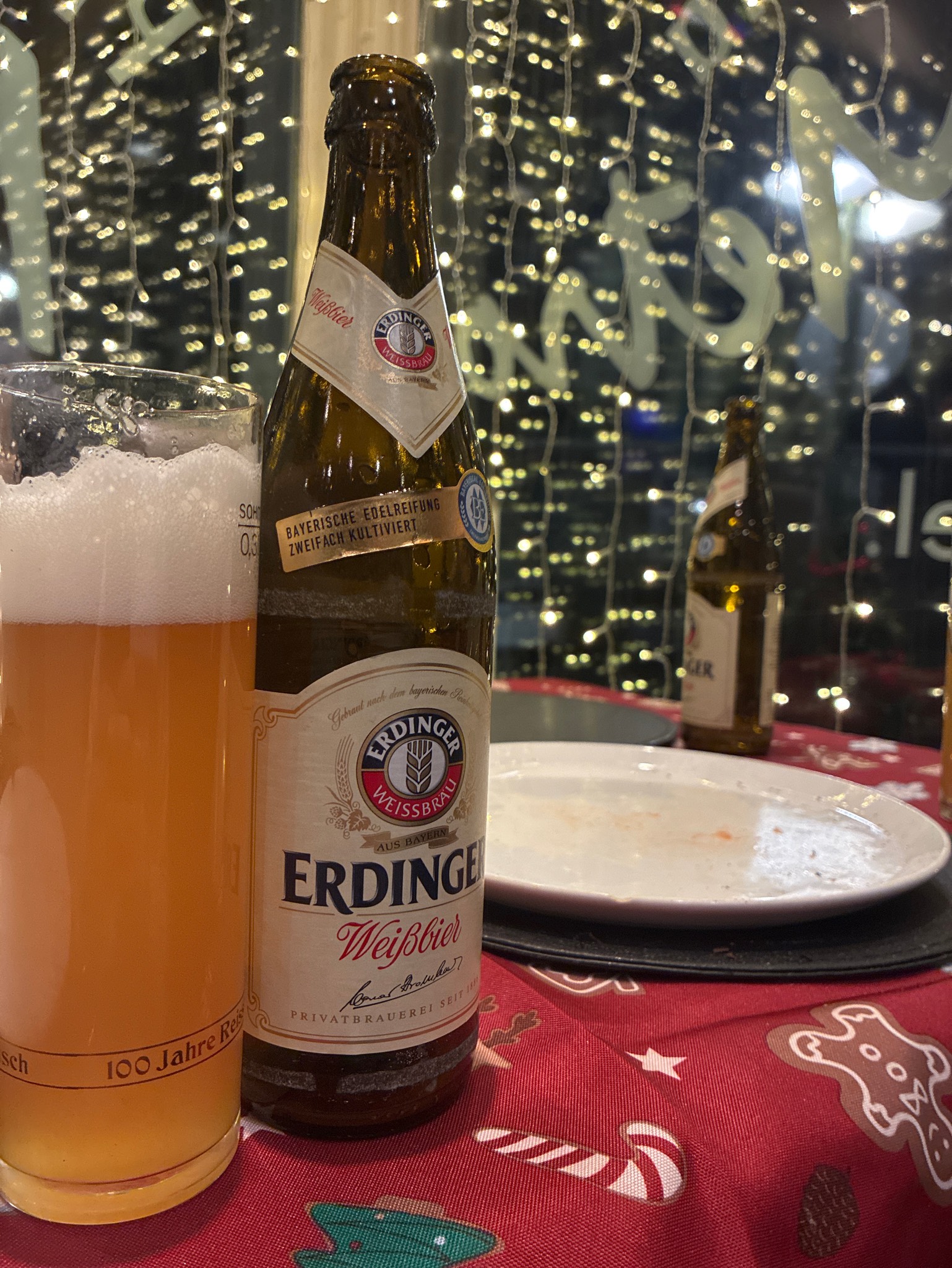 Erdinger Weißbier / Hefe-Weizen, Germany