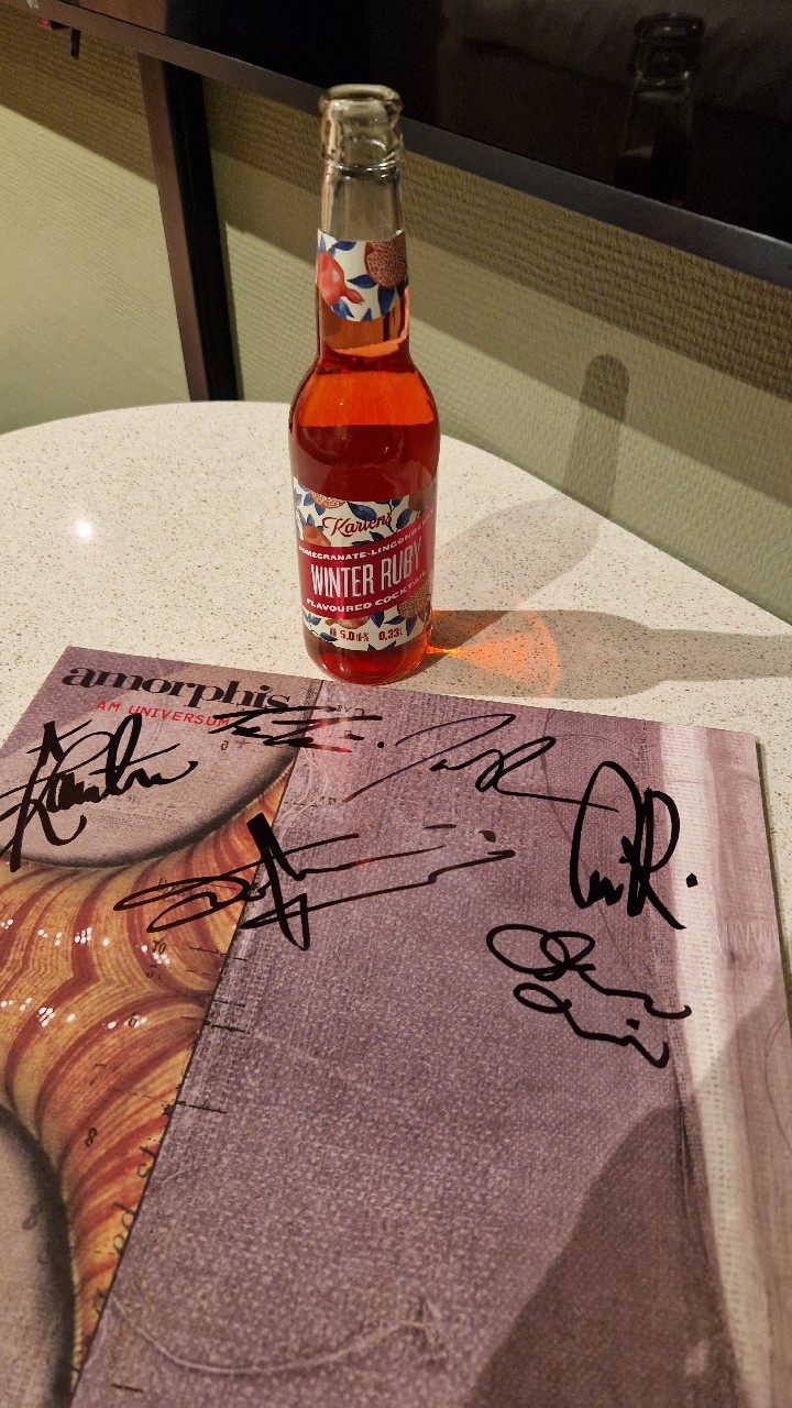 Karlens Winter Ruby Pomegranate–Lingonberry, Finland