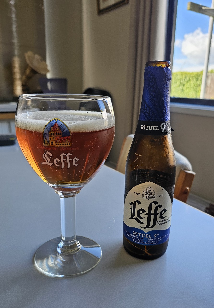 Leffe Rituel 9°, Abbaye de Leffe (AB InBev)