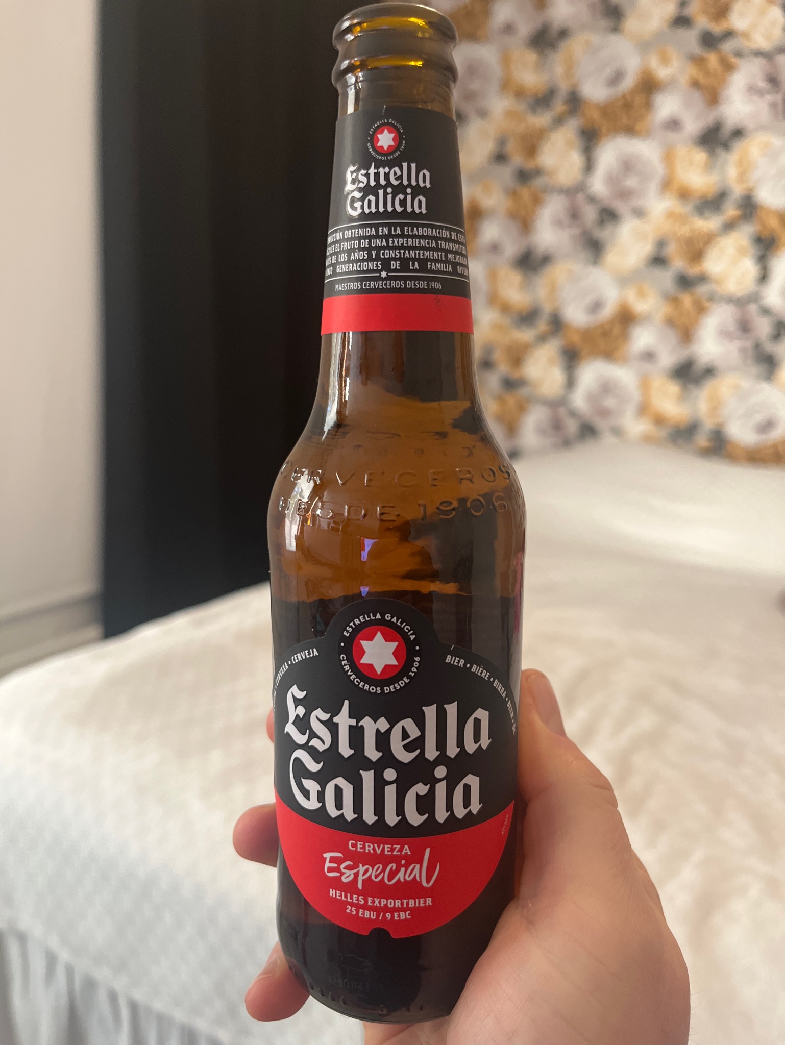 Estrella Galicia Especial, Spain