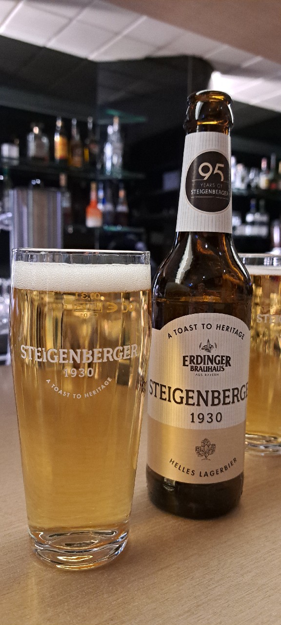 Erdinger Helles Lagerbier, Erdinger Weissbräu