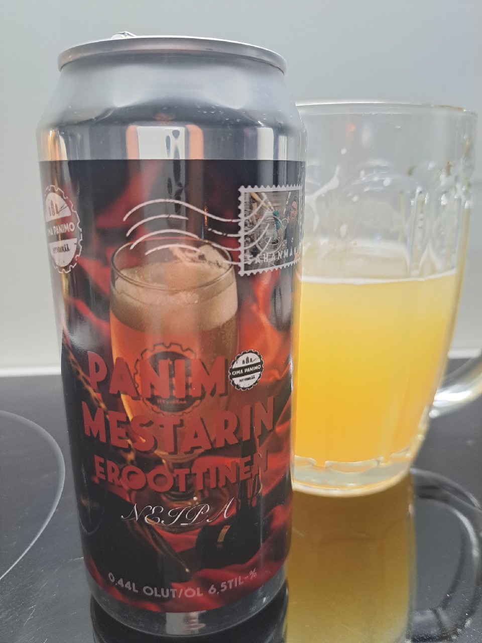 Panimomestarin Eroottinen NEIPA, Hyvinkään Oma Panimo
