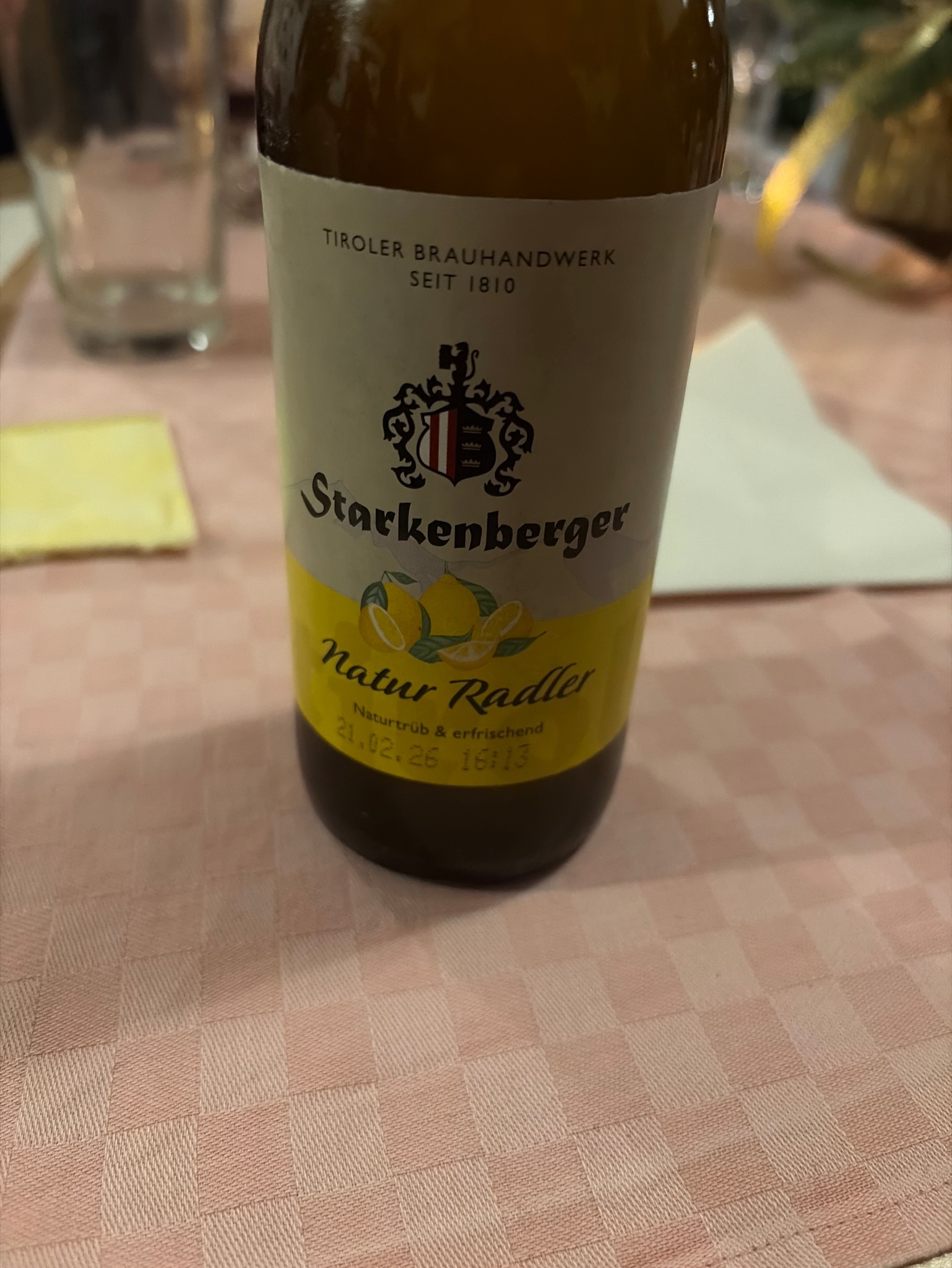 Starkenberger Tiroler Natur Radler, Brauerei Schloss Starkenberg