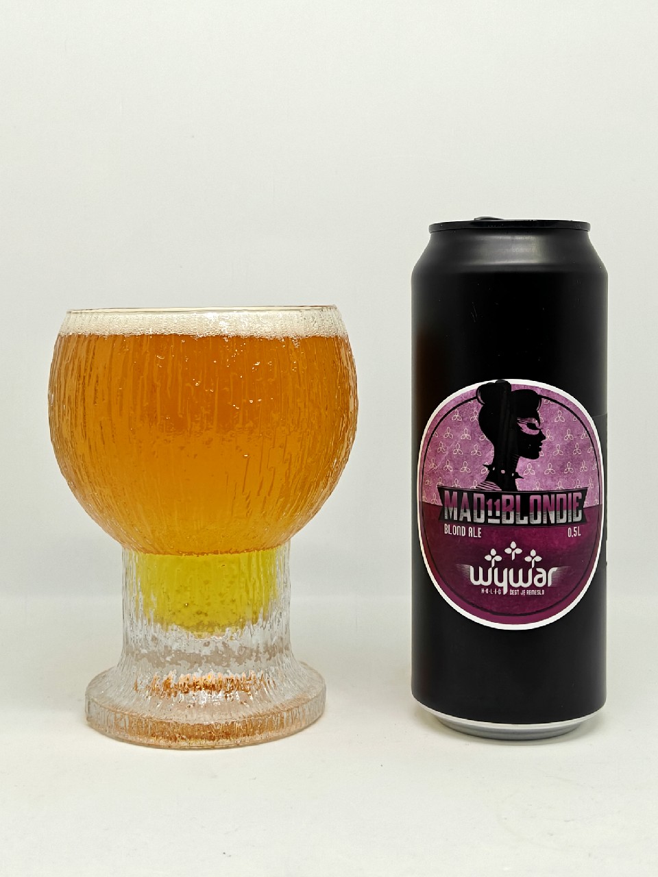 Mad 11 Blondie, Slovakia