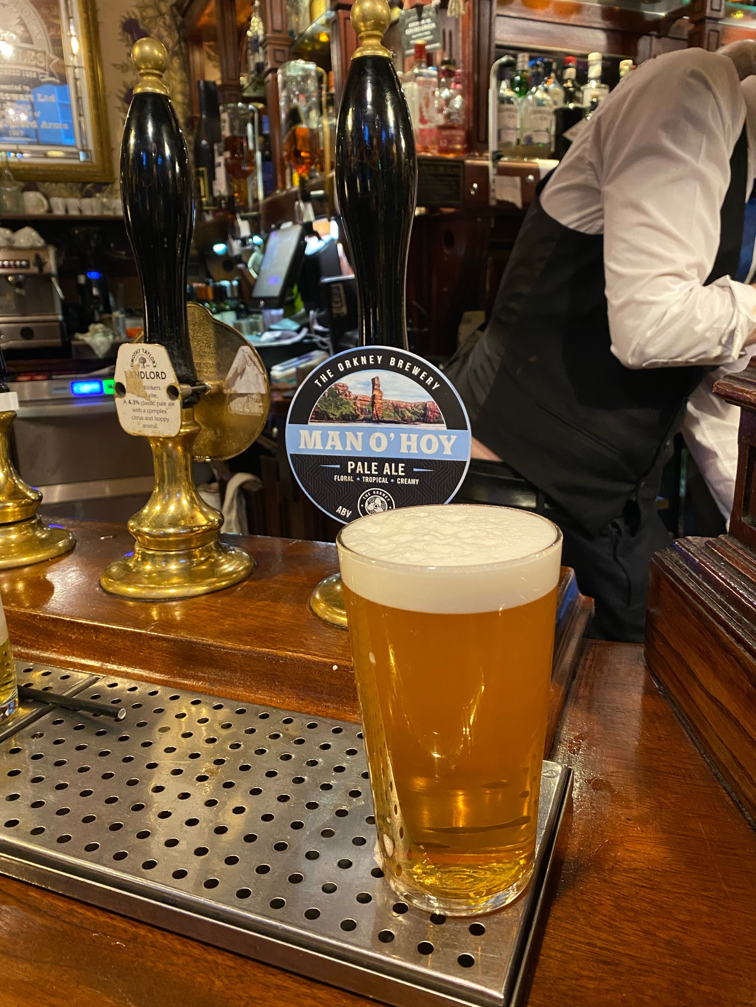 Man O' Hoy, The Orkney Brewery (Sinclair Breweries)