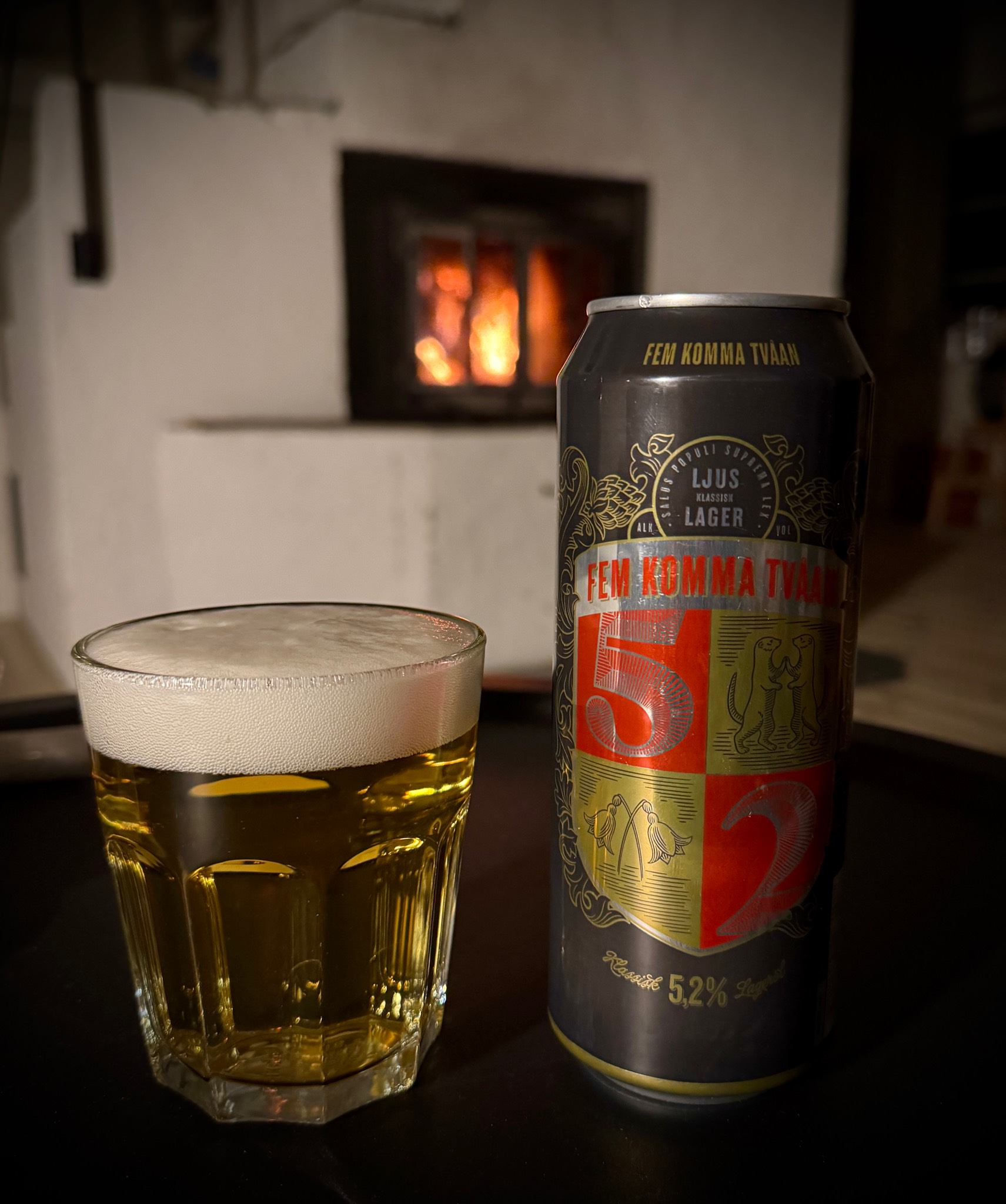 Fem Komma Tvåan, Sweden