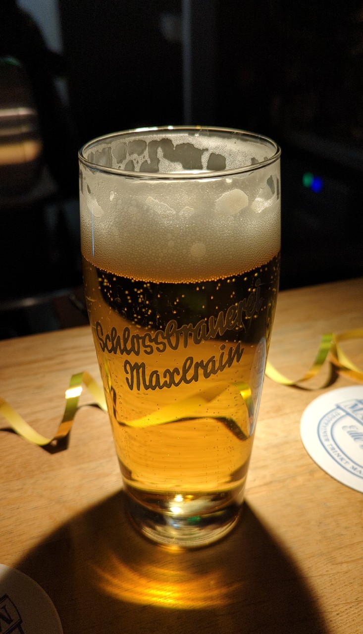 Maxlrainer Helles, Schlossbrauerei Maxlrain