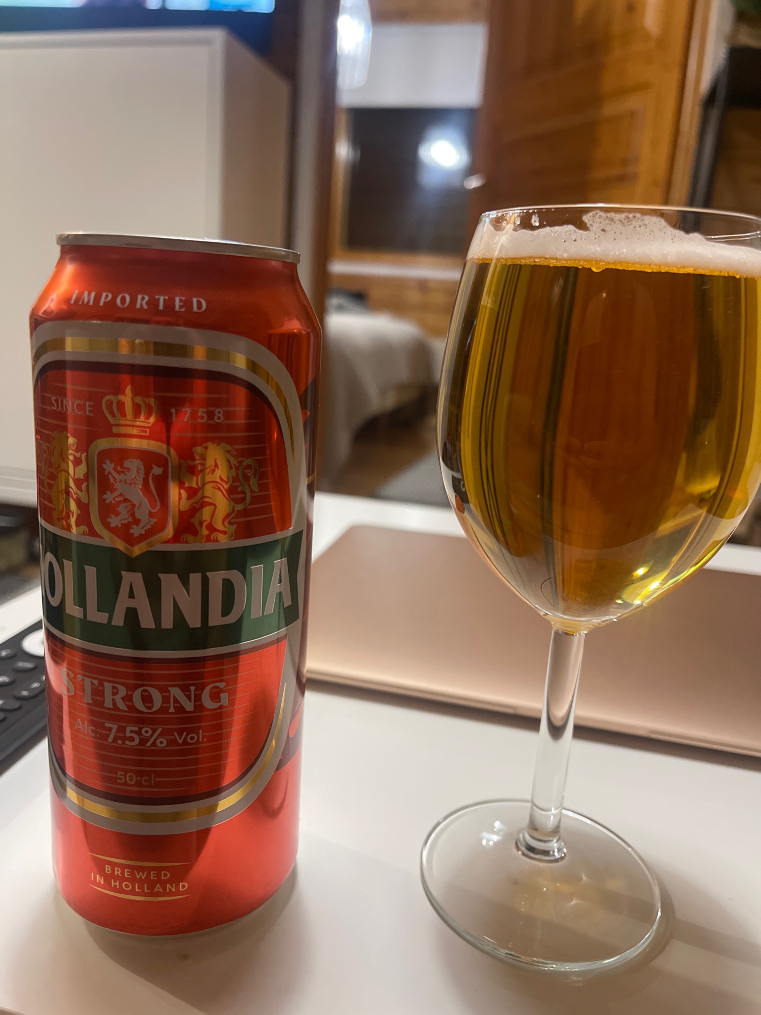 Hollandia Strong, Netherlands