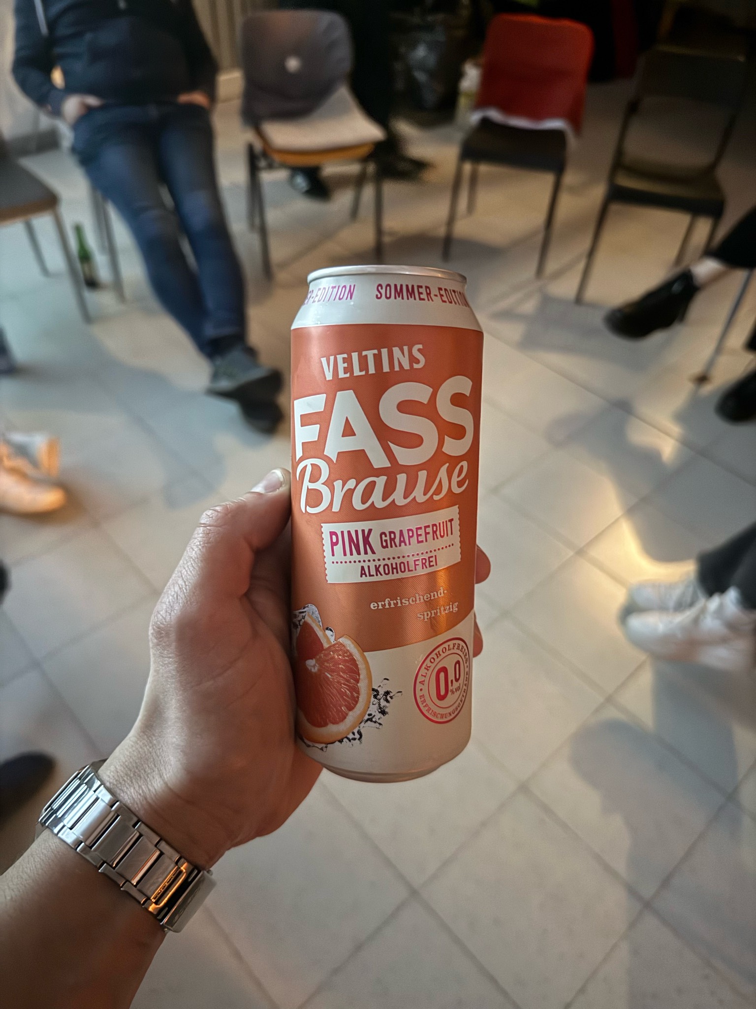 Veltins Fassbrause Pink Grapefruit Alkoholfrei, Brauerei C.& A. Veltins