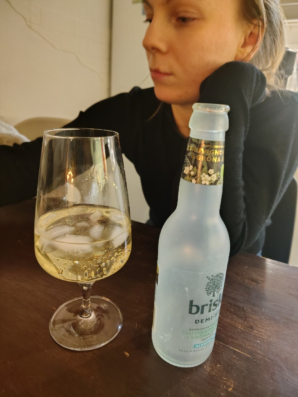 Briska Demi-Sec Sauvignon Blanc & Gröna Äpplen, Sweden
