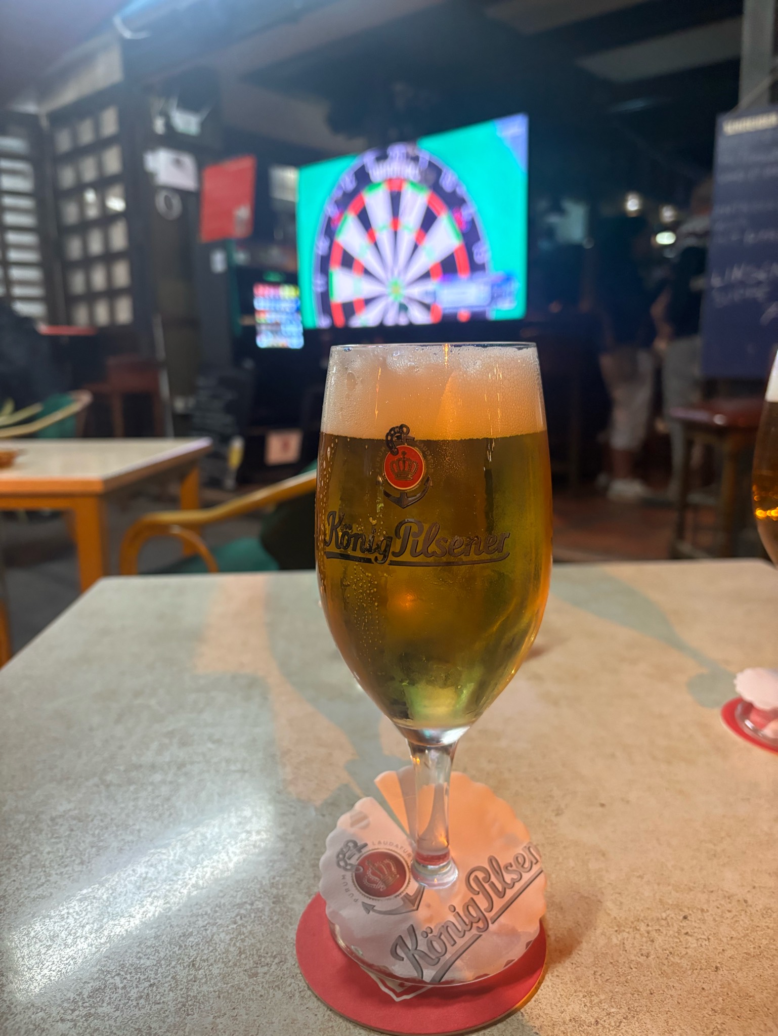 König Pilsener, König Brauerei (Bitburger)