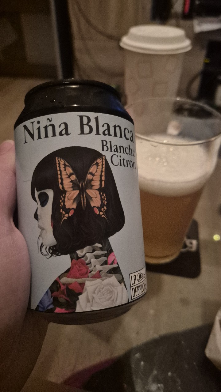 Niña Blanca, La Débauche