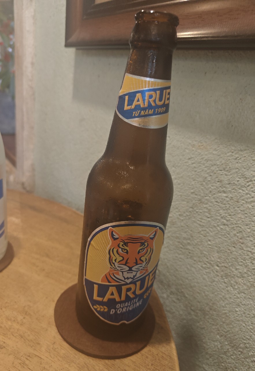 Biere Larue, Vietnam