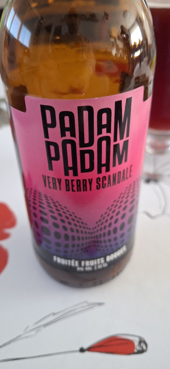 Very Berry Scandale, Padam Padam