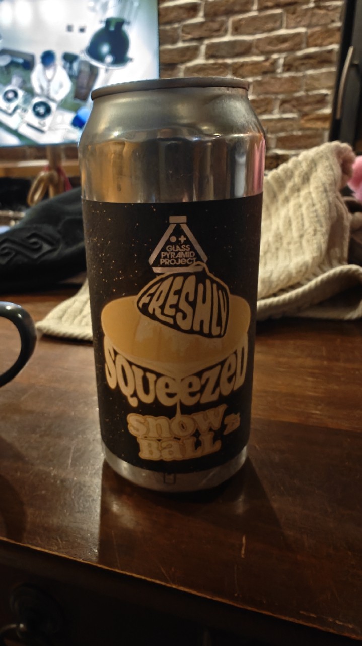 Freshly squeezed: coconut, pineapple, banana, Finland