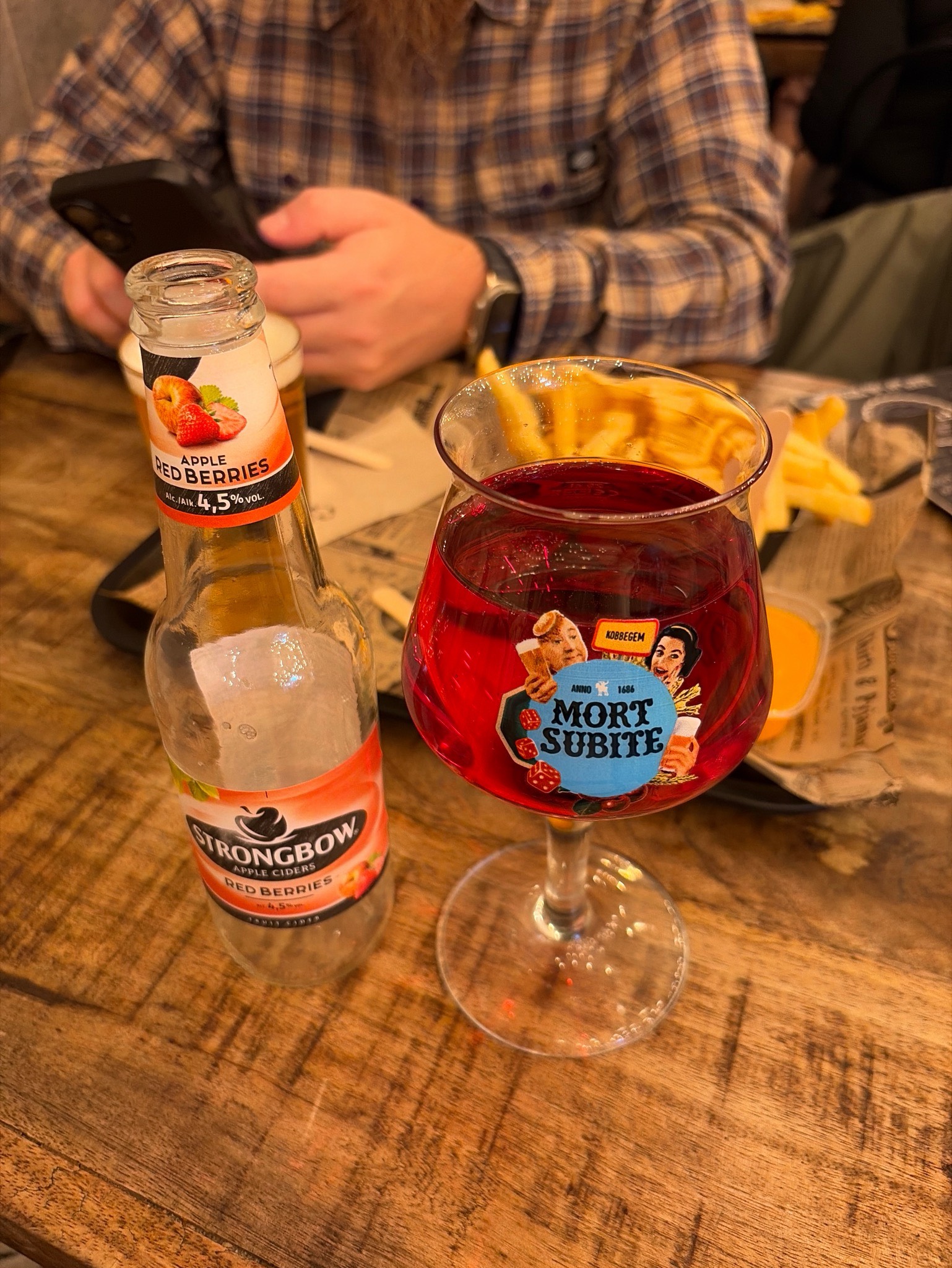 Strongbow Red Berries, Bulmers Cider (Heineken)