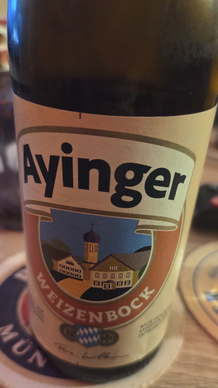 Ayinger Weizenbock, Ayinger Privatbrauerei
