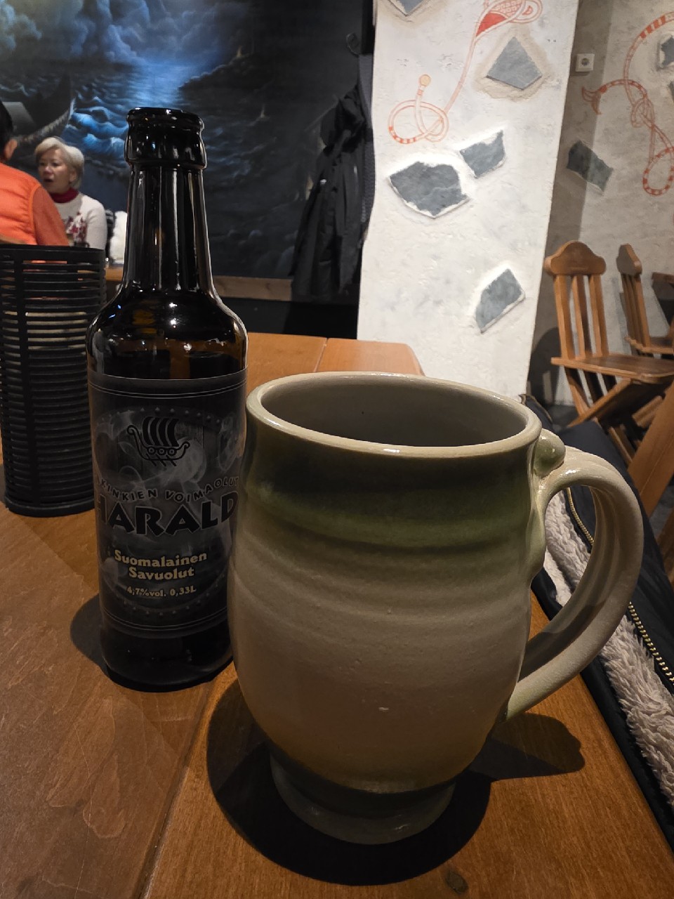 Viikinkien Voimaolut Harald — Suomalainen Savuolut, Finland