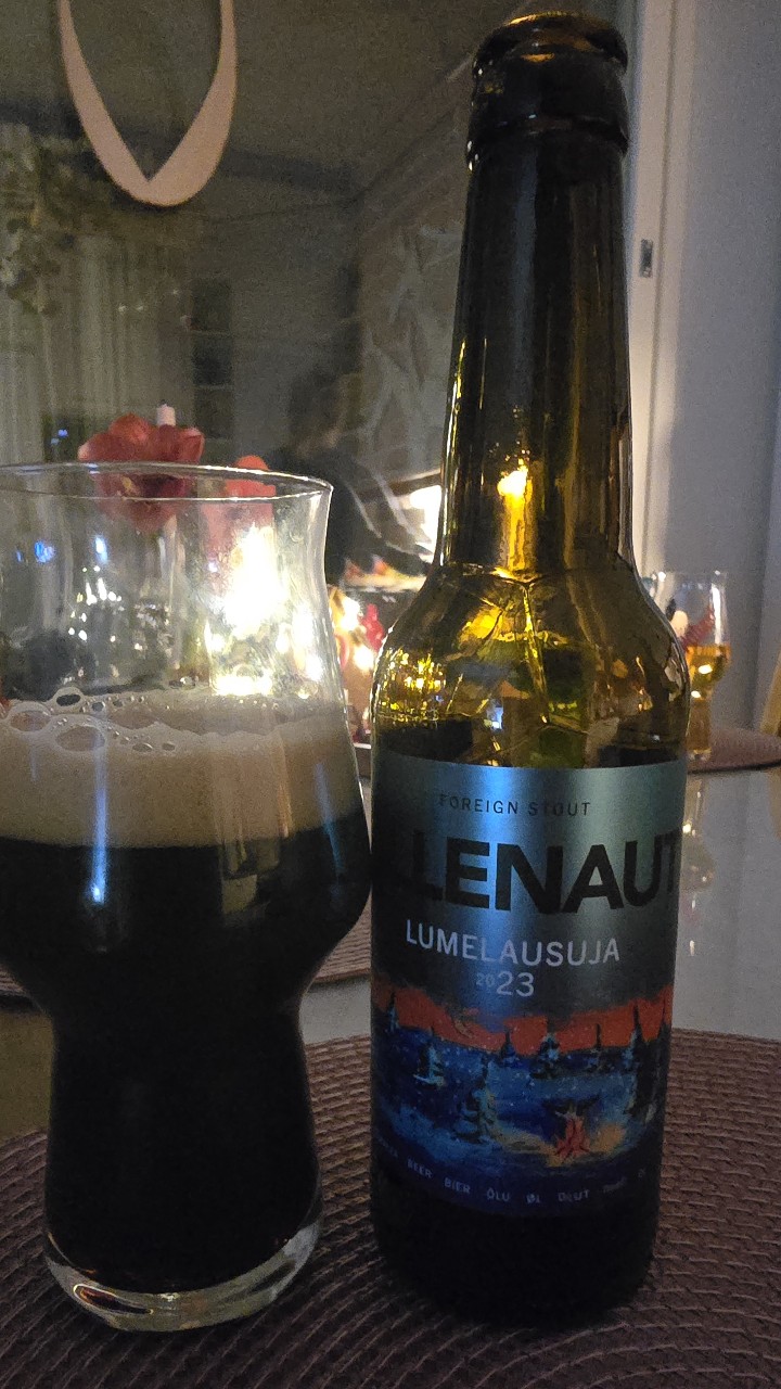 Lumelausuja, Estonia