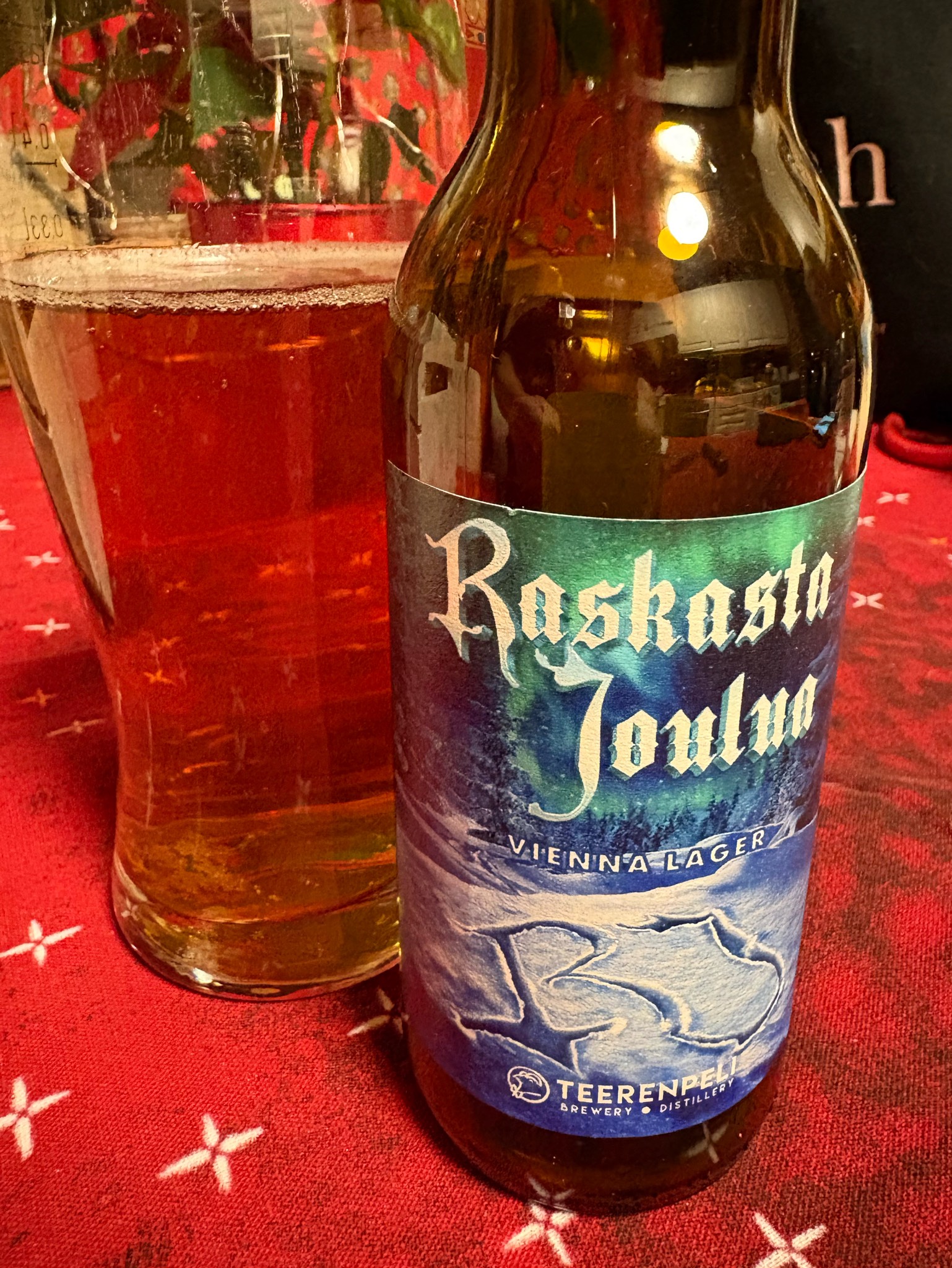 Raskasta Joulua Vienna Lager, Teerenpeli Panimo & Tislaamo