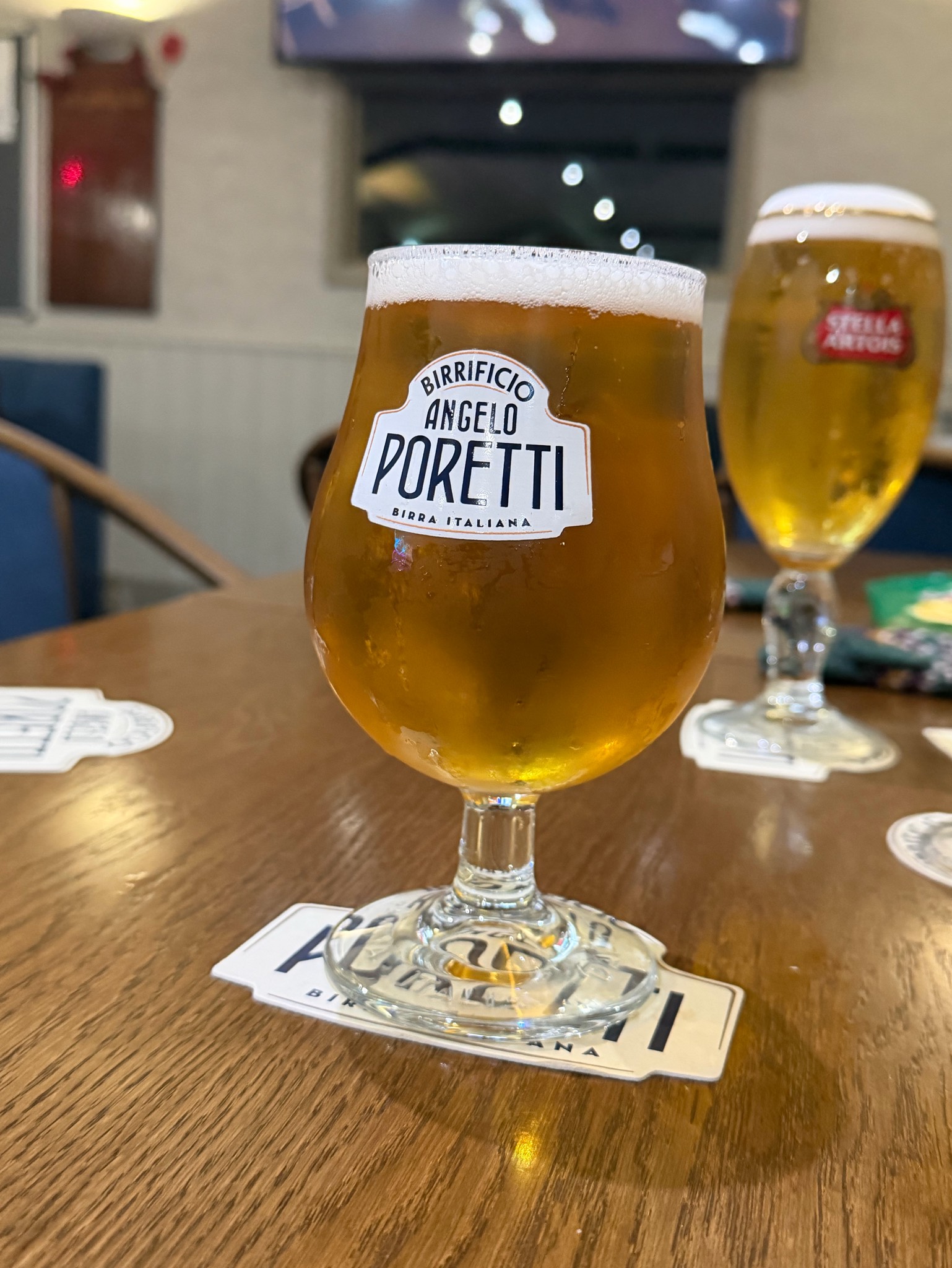 4 Luppoli L'Originale / 4 Hops / Premium Lager, Italy